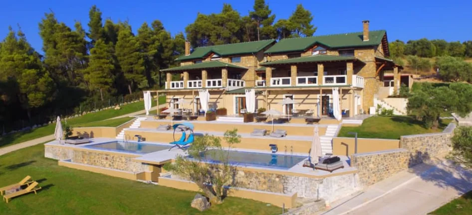 The two villas above the infinity pool terrace